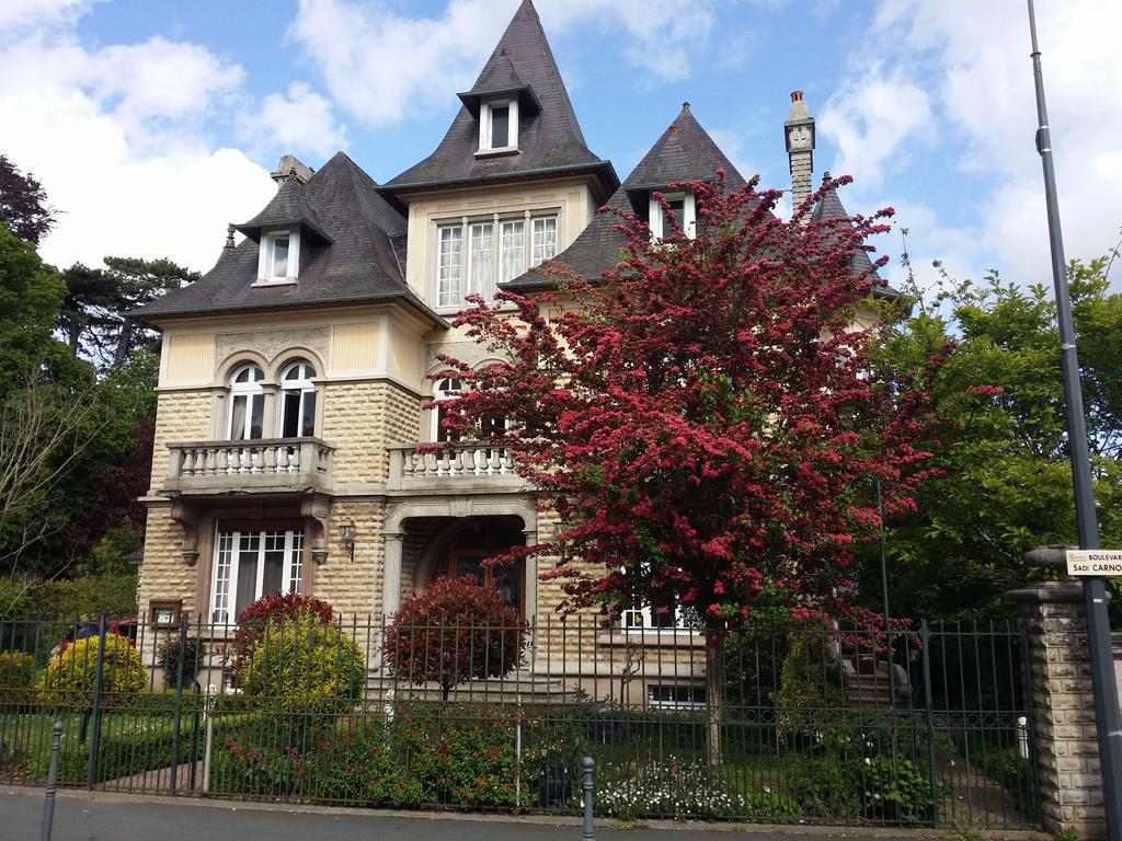 Le Castel Guesthouse Байо Екстер'єр фото