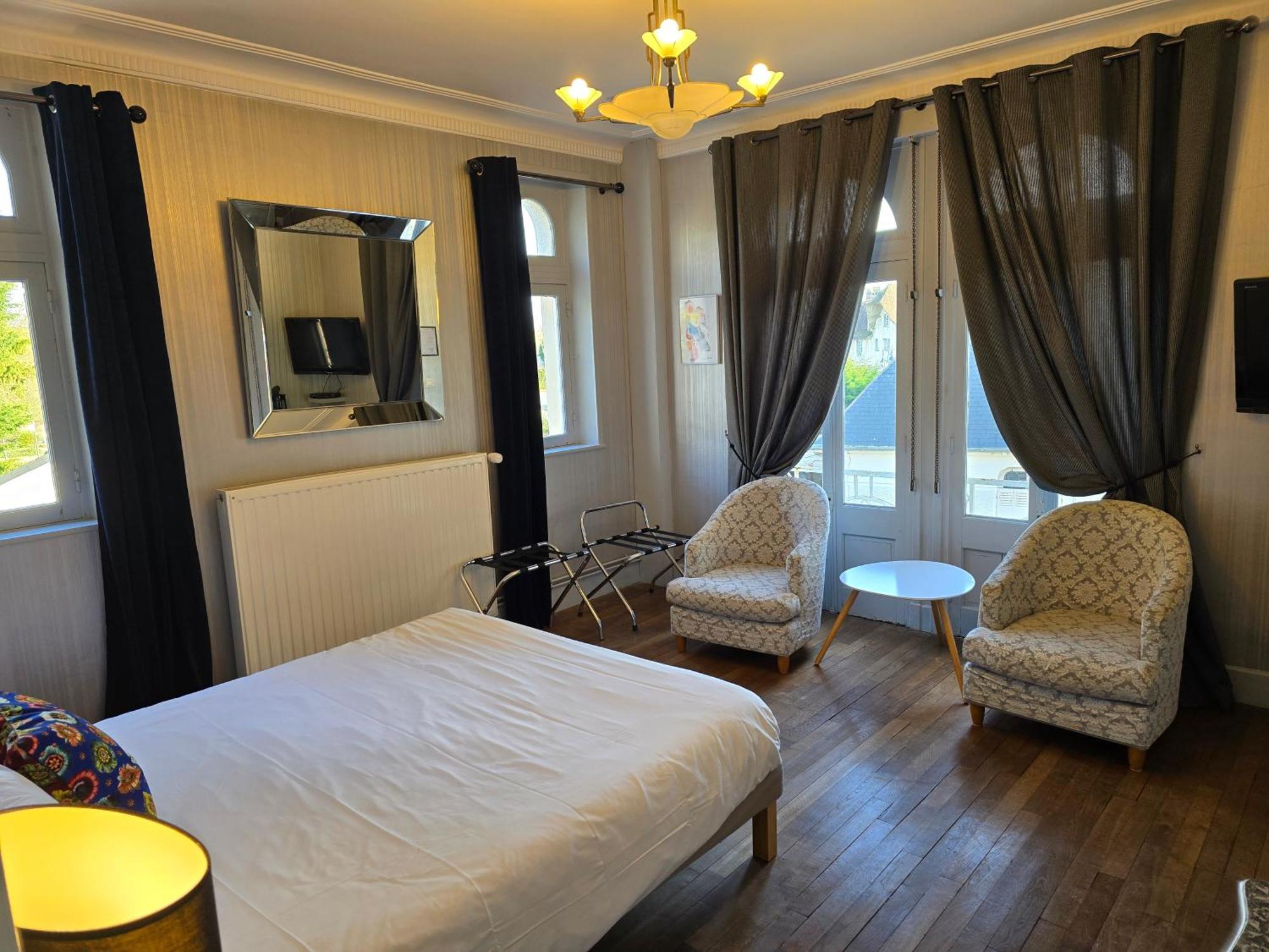 Le Castel Guesthouse Байо Екстер'єр фото