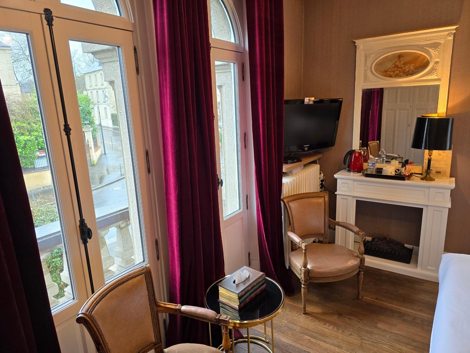 Le Castel Guesthouse Байо Екстер'єр фото