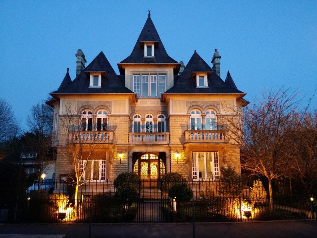 Le Castel Guesthouse Байо Екстер'єр фото